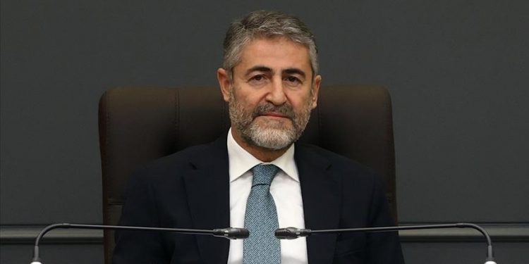 وزير المالية التركي يزور مصر مطلع حزيران