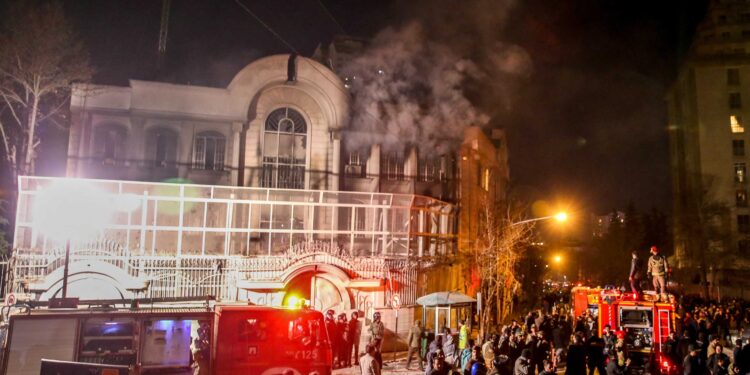 إيران: استعدادات لفتح سفارة السعودية وقنصليتها قريباً