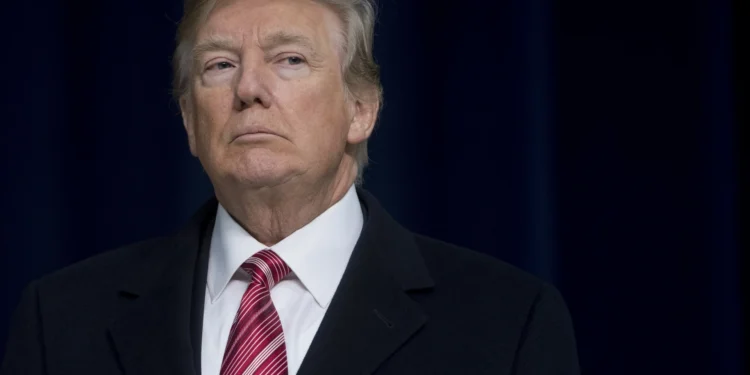 (CNN) تسجيل صوتي لترامب عن احتفاظه بوثيقة سرية حول هجوم محتمل على إيران