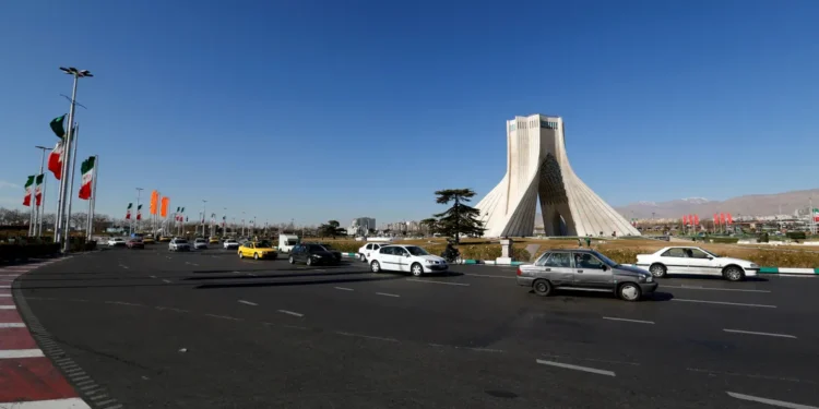 حظر مهرجان سينمائي في إيران بسبب “الحجاب”