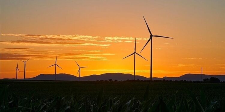 الجزائر: ظروف مناخية “قاسية” والحرارة تصل إلى 48 درجة